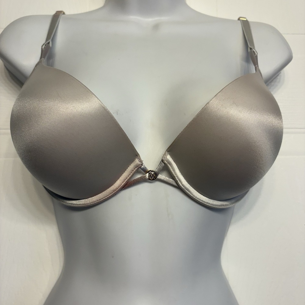 Victoria's Secret Bombshell‎ Plunge Super Push-up Bra 32D Beige Satin Add 2 Cups